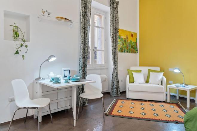 Apartment Hometolove Marina Cagliari