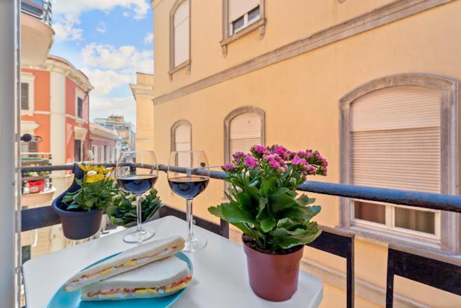 Apartment Hometolove Marina Cagliari
